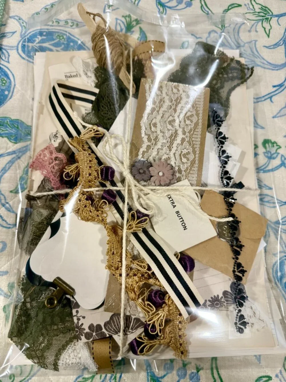 Gothic/Dark  Romance Ephemera Kit, 50+ Curated Junk Journal Supplies Bundle